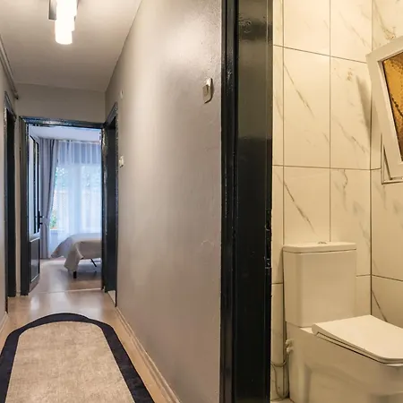 Cosy & Cental 3br Apt. In Besiktas * Estambul